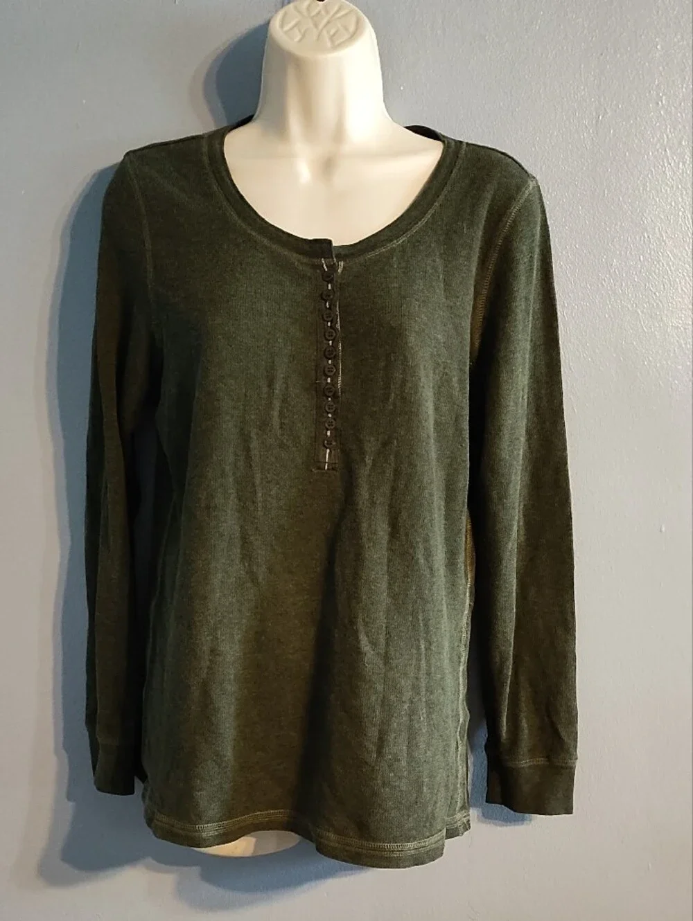 Caslon Olive Green Long-Sleeve Henley Top